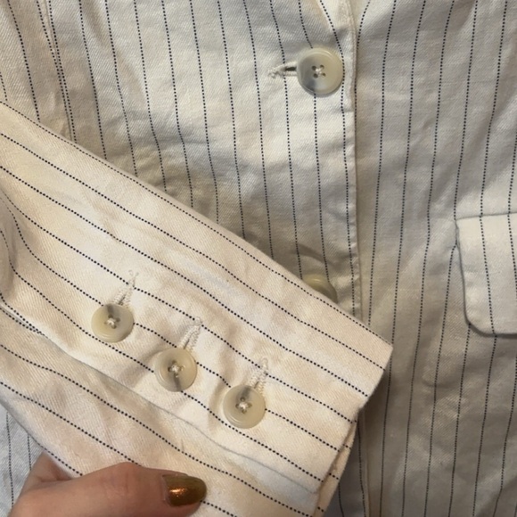 EVEREVE Pinstripe Blazer - Picture 2 of 6